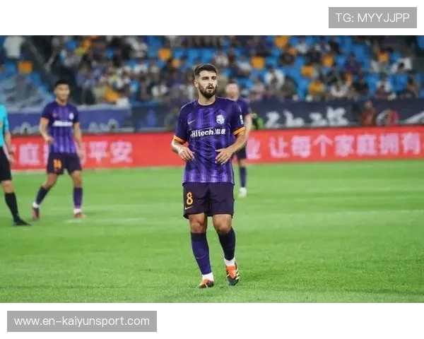 李永佳遭球击中颞部后出现脑震荡症状 下场后感到眩晕与恶心 李永佳遭球击中颞部后出现脑震荡症状 下场后感到眩晕与恶心